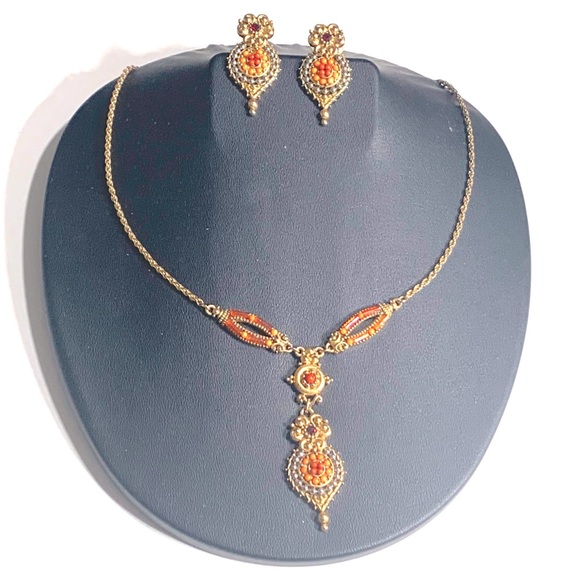 Jewelry - Coral Beaded Y Drop Pendant Necklace & Earrings Set Ornate Faux Garnets